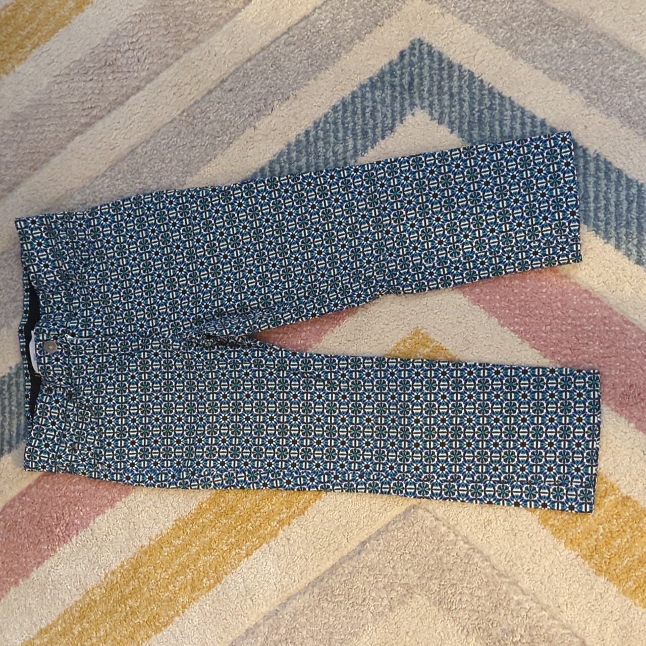 Patterned Capris